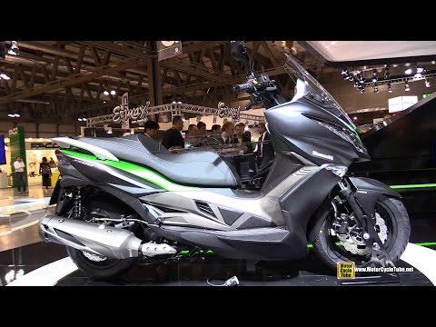 بالفيديو تعرف على الدراجة النارية kawasaki j300