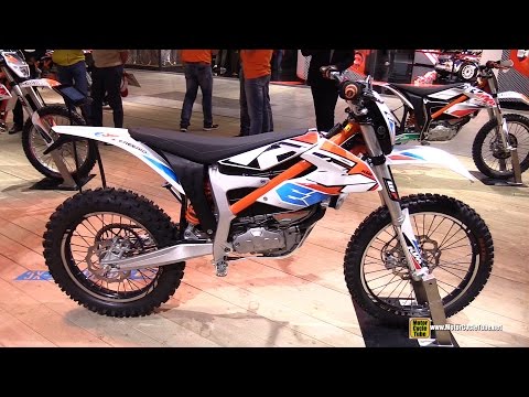 الدراجة النارية المميزة 2015 ktm