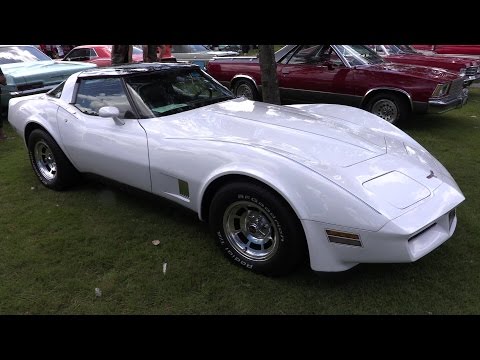 شاهد السيارة الكلاسيكية 1981 chevrolet corvette